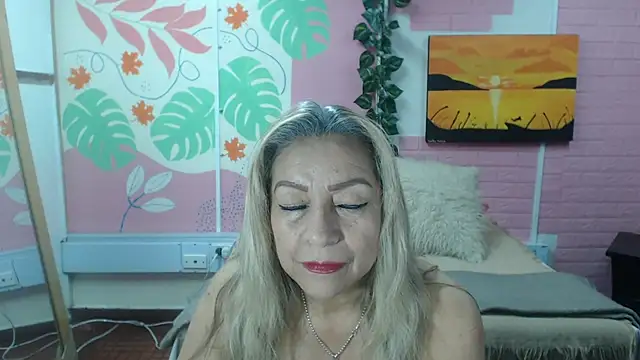 Snapshot of ZAMANTHA chatting on 06/27/26, 03:50 ZAMANTHA online show from 06/27/26, 03:50