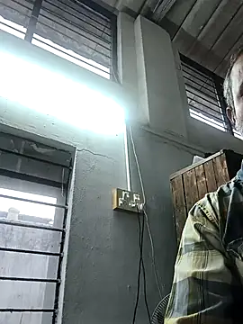 tz143143 online show from 01/06/26, 11:36