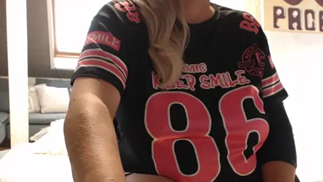 KimMitchelli online show from 11/02/25, 09:33