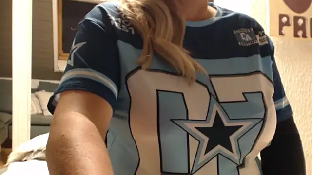 KimMitchelli online show from 11/03/25, 06:31