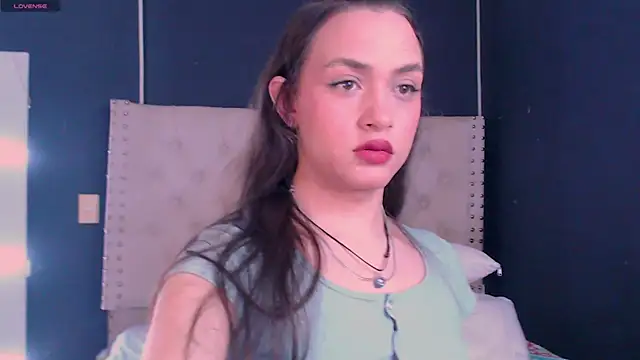 valen thompson online show from 02/06/25, 11:48