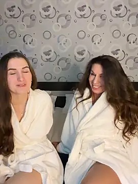 Marilyn La Rose online show from 04/11/26, 01:26