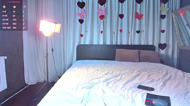 JesikaLooove online show from 02/13/26, 07:48