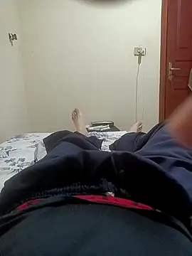 kalebGostoso online show from 10/22/25, 02:12