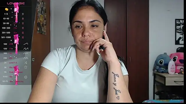 selena ferri online show from 03/17/25, 08:19