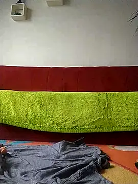 milosek81 online show from 12/19/25, 01:07