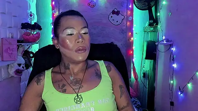 tsviolett online show from 12/02/24, 09:06