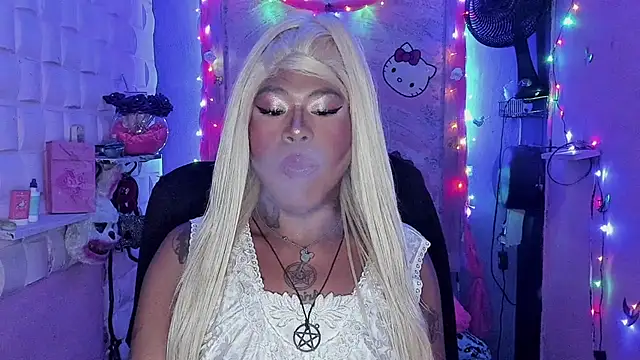 tsviolett online show from 12/03/24, 06:38