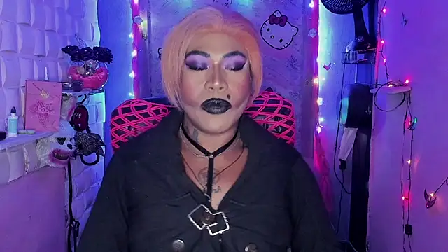 tsviolett online show from 12/04/24, 08:51