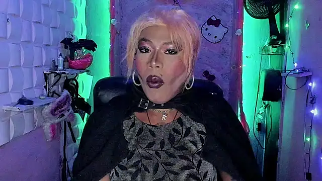 tsviolett online show from 12/13/24, 05:00