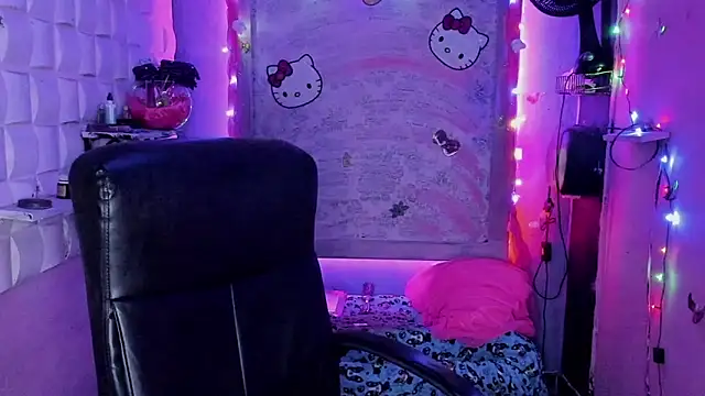 tsviolett online show from 01/03/25, 06:14