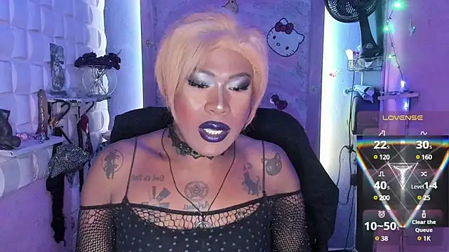 tsviolett online show from 02/06/25, 09:06