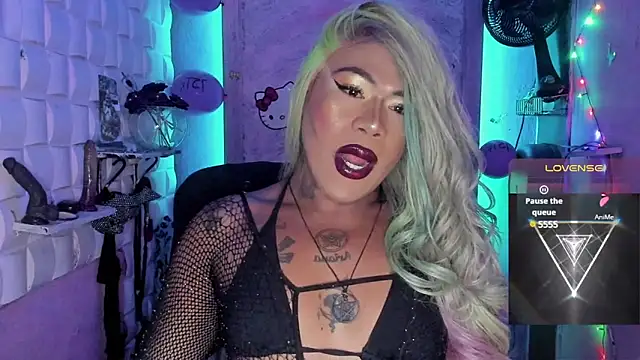 tsviolett online show from 02/19/25, 06:10