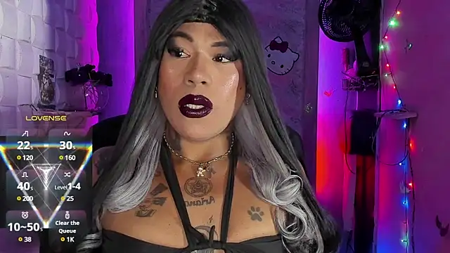 tsviolett online show from 03/10/25, 09:18