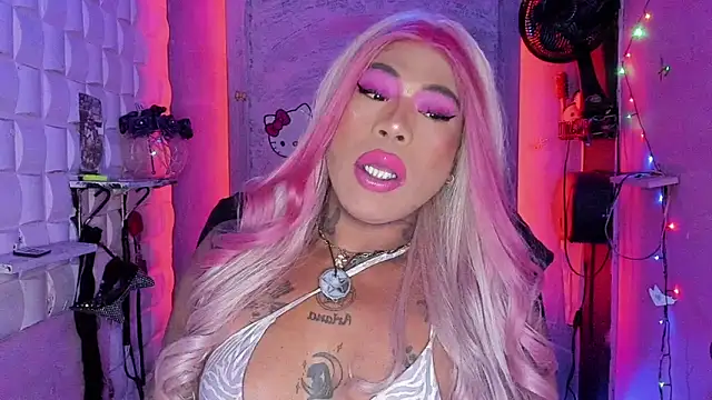 tsviolett online show from 03/17/25, 06:21