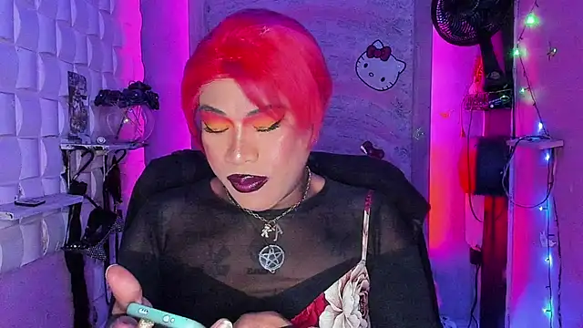 tsviolett online show from 03/18/25, 09:10