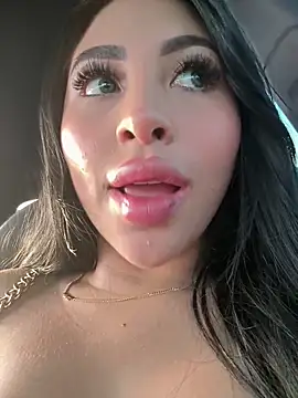 MiaRoberts1 online show from 04/09/26, 10:48