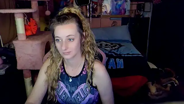 AsiaGoesPro online show from 04/18/26, 01:42