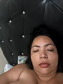 NIKOLE1301 online show from 04/06/26, 09:27