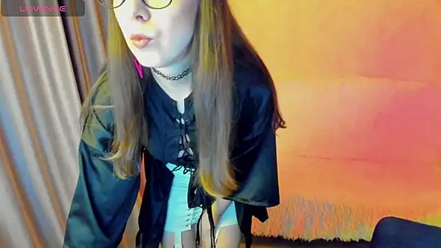 CurlySteph online show from 01/10/26, 02:30