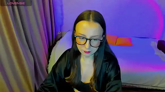 Snapshot of CurlySteph chatting on 02/19/26, 08:16 CurlySteph online show from 02/19/26, 08:16