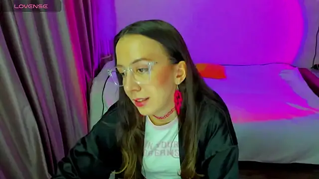 Snapshot of CurlySteph chatting on 02/23/26, 07:11 CurlySteph online show from 02/23/26, 07:11