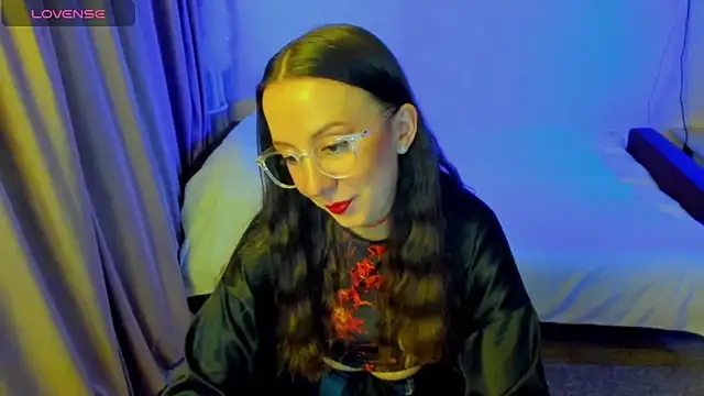 CurlySteph online show from 04/30/26, 09:19