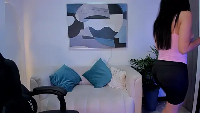 Snapshot of SaraParker_ chatting on 02/23/25, 01:57 SaraParker online show from 02/23/25, 01:57