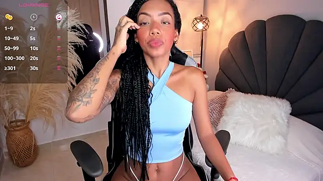 ashley 23  online show from 12/15/24, 11:53