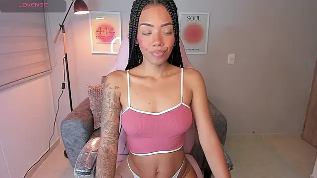 ashley 23  online show from 04/15/26, 04:19