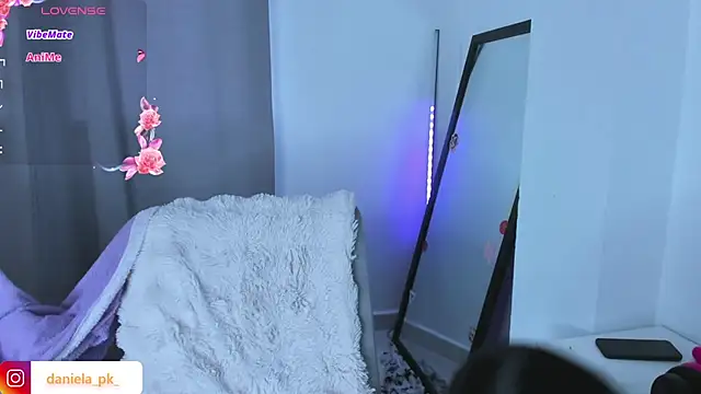 roxy pk  online show from 02/03/26, 07:30