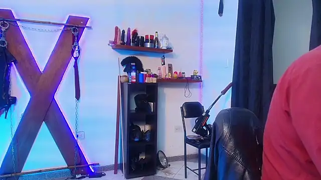 boy n girl online show from 12/13/24, 11:13