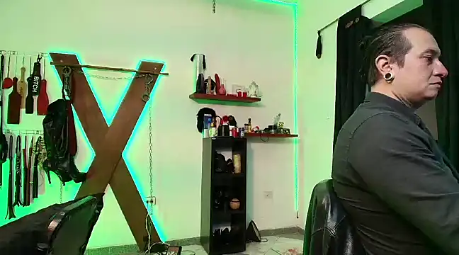 boy n girl online show from 02/27/25, 10:15