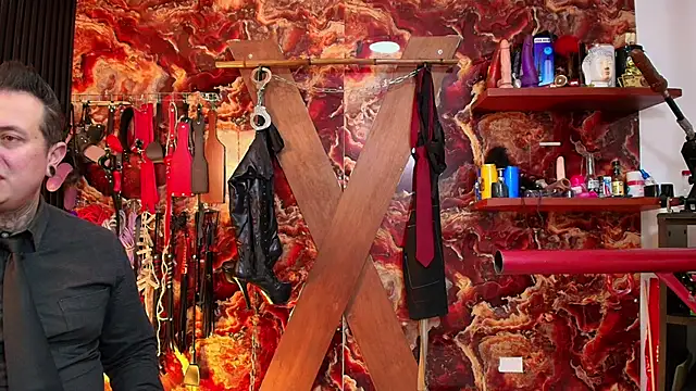 boy n girl online show from 10/21/25, 09:43