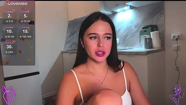 Megan Nilson online show from 12/07/24, 10:17