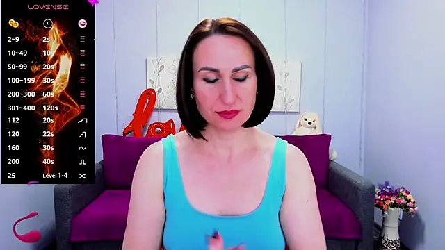 Nia Smithh online show from 03/20/25, 04:31