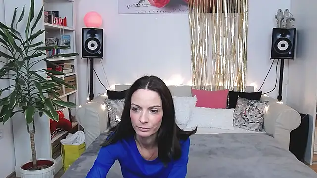 JaneDejaySC online show from 11/23/25, 09:36