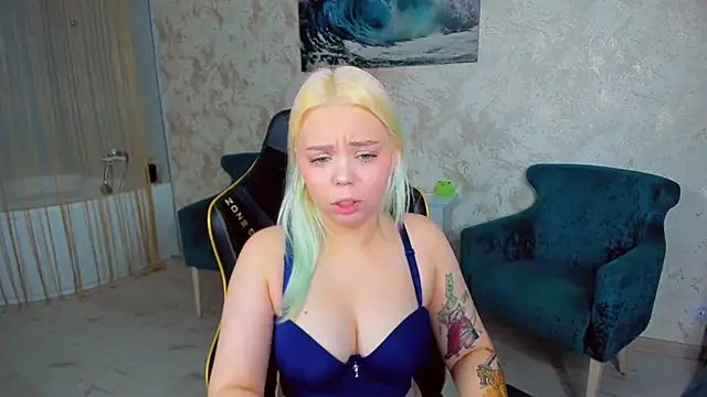 EnergyBunny 1 online show from 11/30/25, 07:29