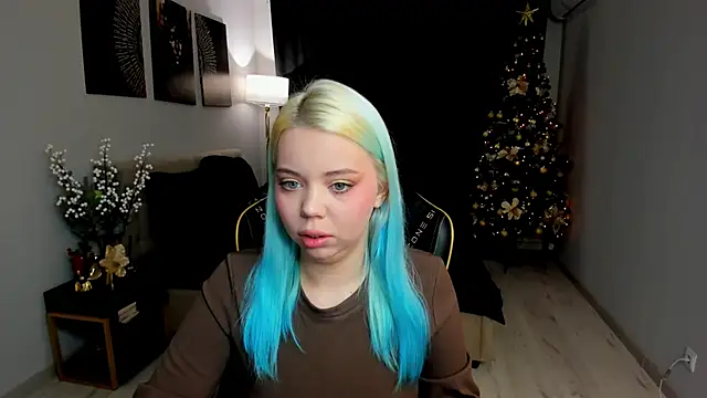 EnergyBunny 1 online show from 12/17/25, 07:31