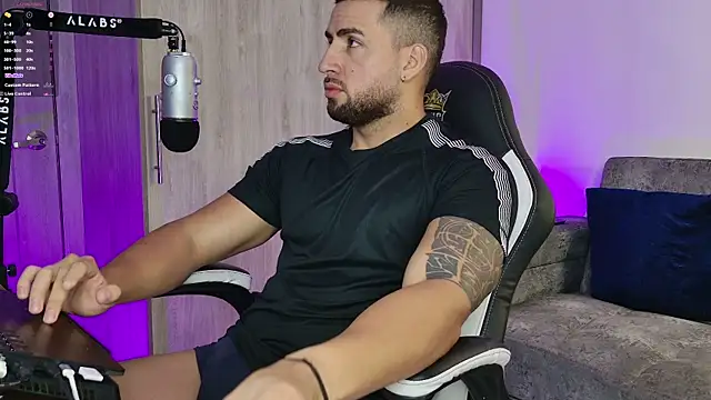 mr david cox online show from 02/17/25, 11:44