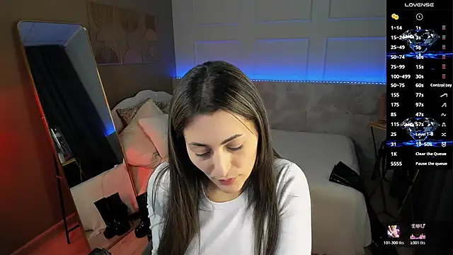 KylieMellow online show from 04/25/26, 01:14