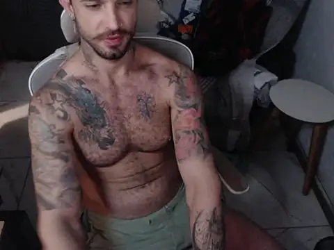 Snapshot of BarucRj chatting on 09/22/25, 01:40 BarucRj online show from 09/22/25, 01:40