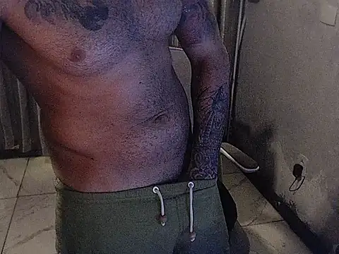 BarucRj online show from 04/21/26, 02:51