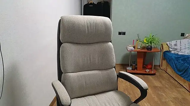 Remy Miles online show from 11/13/25, 03:33