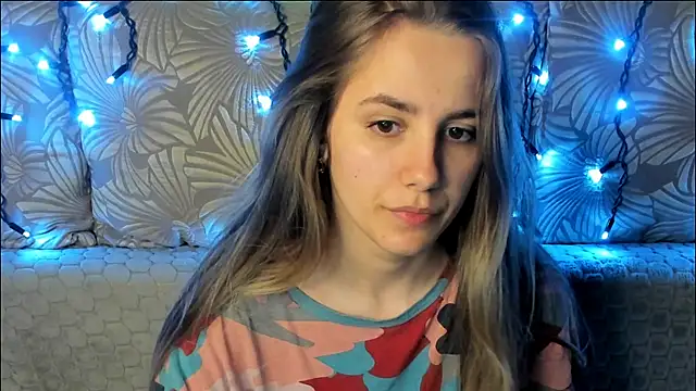 MaggieCake online show from 04/19/26, 12:43