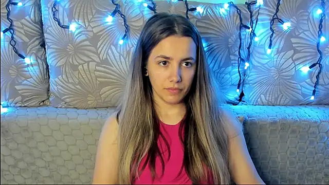 MaggieCake online show from 06/06/26, 03:44