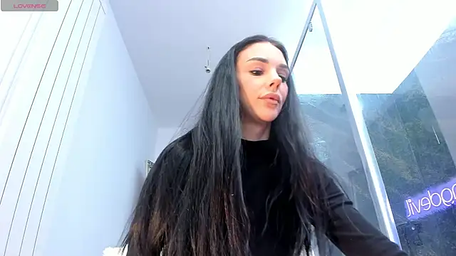 Snapshot of realhotfallingdevil chatting on 09/24/25, 04:38 realhotfallingdevil online show from 09/24/25, 04:38