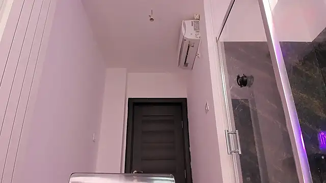 realhotfallingdevil online show from 03/18/26, 05:43