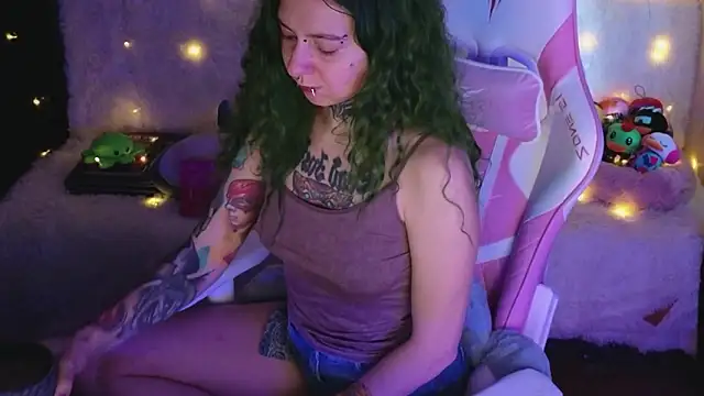 Ginger Stay online show from 02/13/26, 12:45