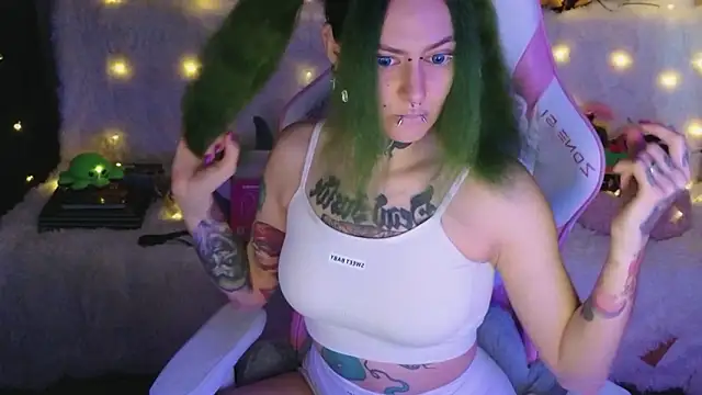 Ginger Stay online show from 03/03/26, 10:32